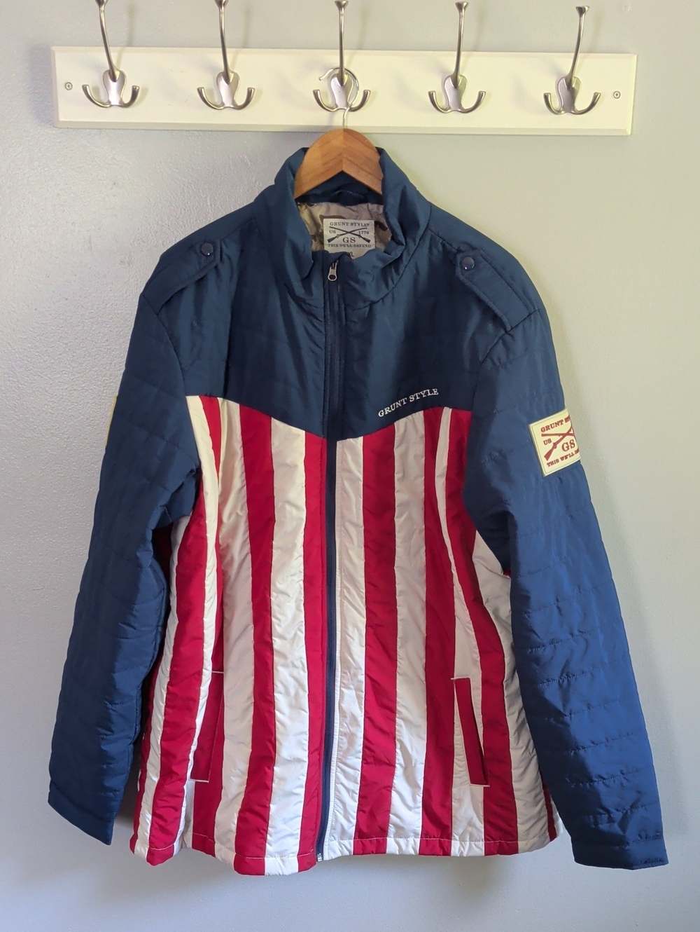 Grunt Style Men's Navy, Red & White Striped Puffer Jacket
